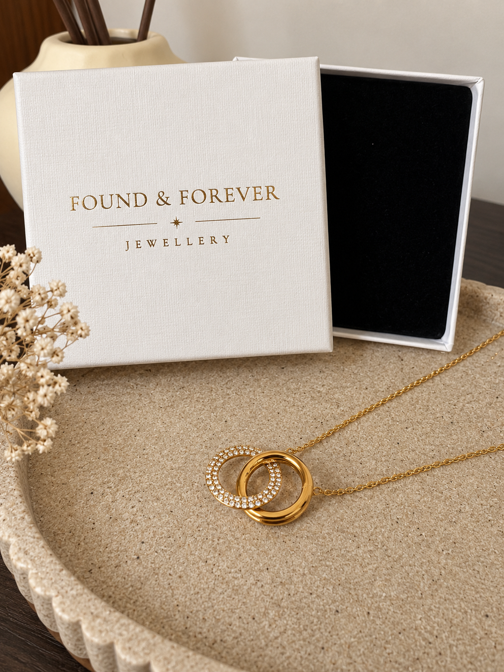 Pavé Interlocking Ring Pendant Necklace