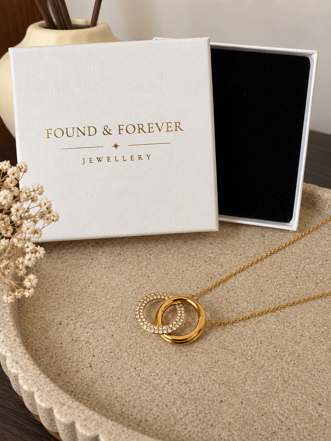 Pavé Interlocking Ring Pendant Necklace