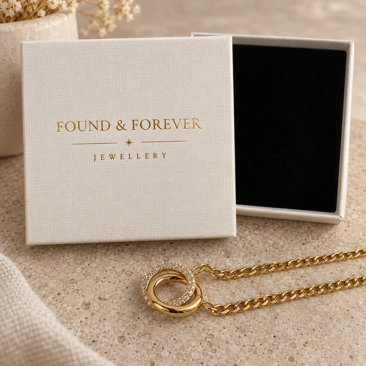 Pavé Interlocking Ring Bracelet